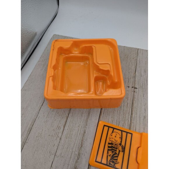 Monopoly Cheaters Edition Plastic Handcuff Unit 2017 Replacement Pieces - Picture 3 of 5